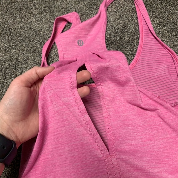Lululemon women’s tank top - Picture 4 of 4
